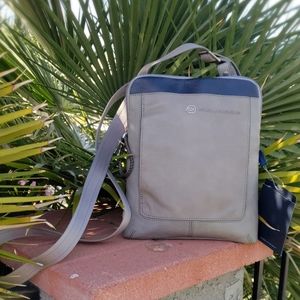 Piquadro Organized Crossbody Bag